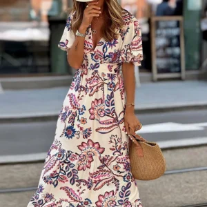 2025 Summer Street Abito lungo a vita alta Abito casual pieghettato allentato per le vacanze Abbigliamento da donna Abito bohémien con stampa floreale con scollo a V