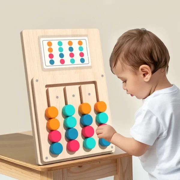 Gioco Montessori in Legno Forma di Colore per Sviluppare Cognizione e Pensiero Logico nei Bambini - immagine 3